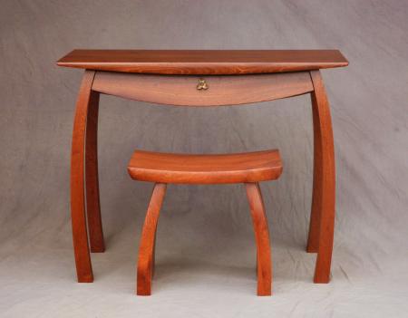 Sprightly Table & Bench