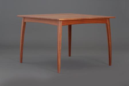 Curved Leg Small Dining Table 
